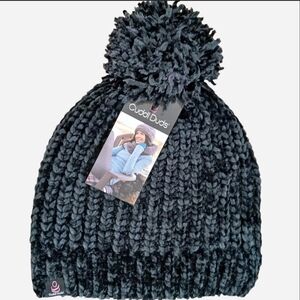 NEW Cuddl Duds Black Chenille Pom Pom Beanie Winter Hat Cap One Size